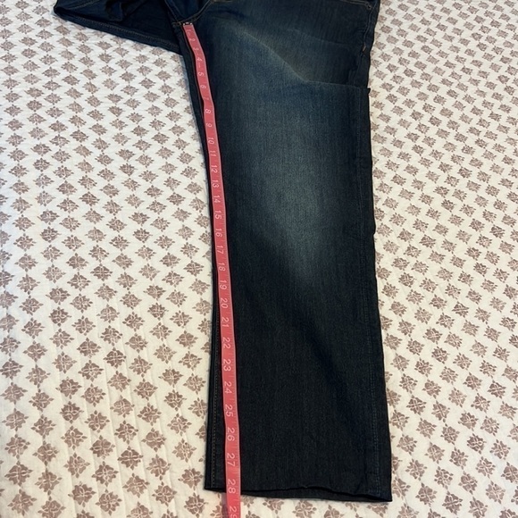 Men’s Travis Mathew Legacy Denim Jeans Pants Size 32 - Picture 15 of 15